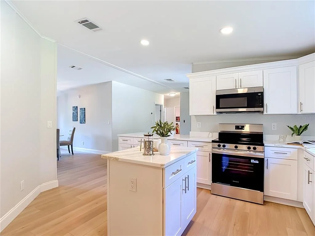 Photo of 33124 JAMETTE ROAD