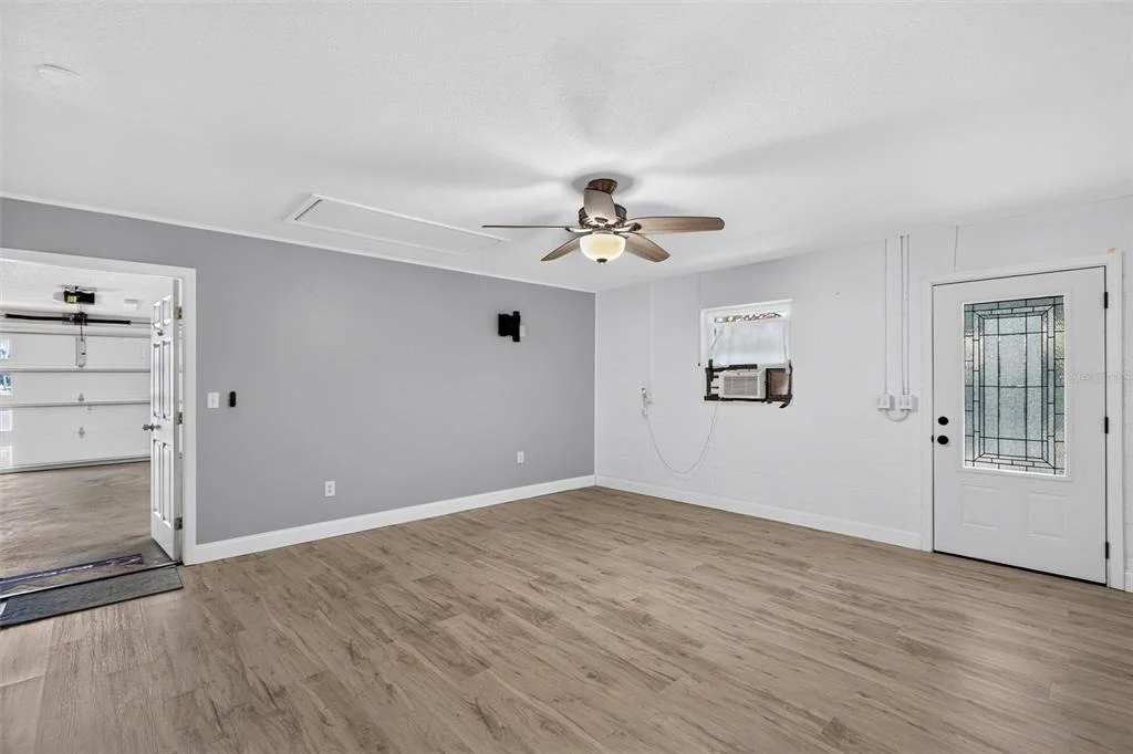 Photo of 1102 12TH STREET