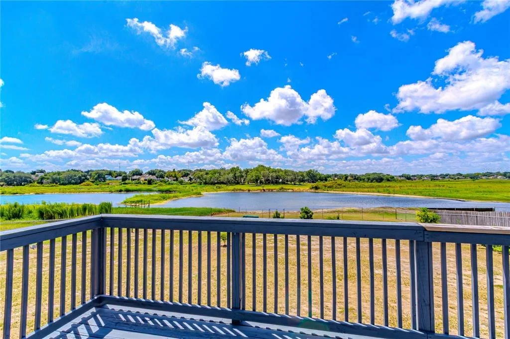 Photo of 6526 LYNN ROAD