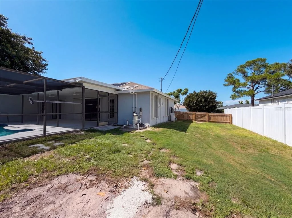 Photo of 391 HARVARD ROAD
