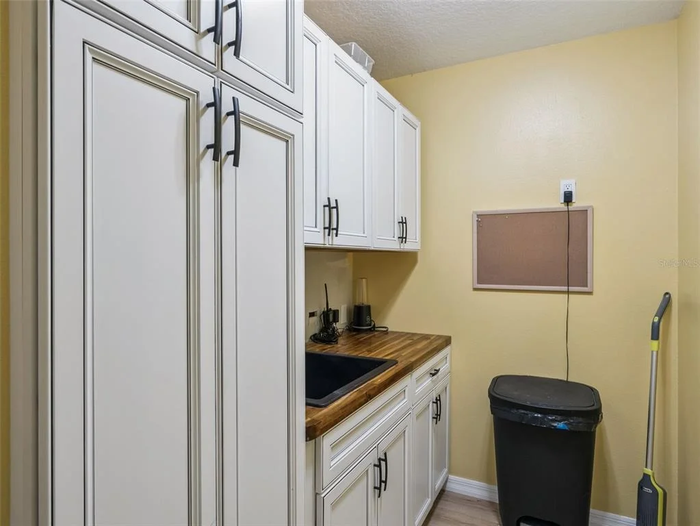 Photo of 5602 SQUIRES DRIVE