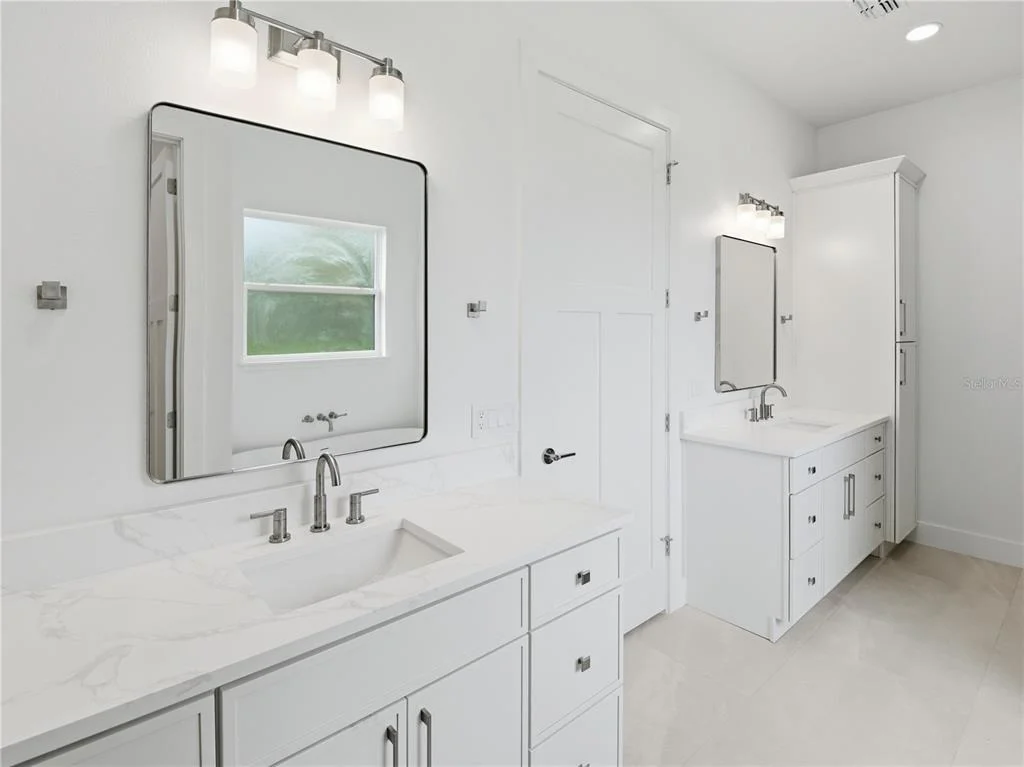 Photo of 4256 LA SALLE AVE