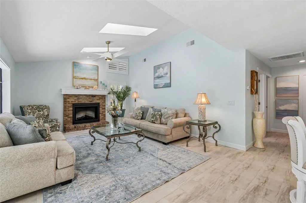 Photo of 4627 TRAILS DRIVE