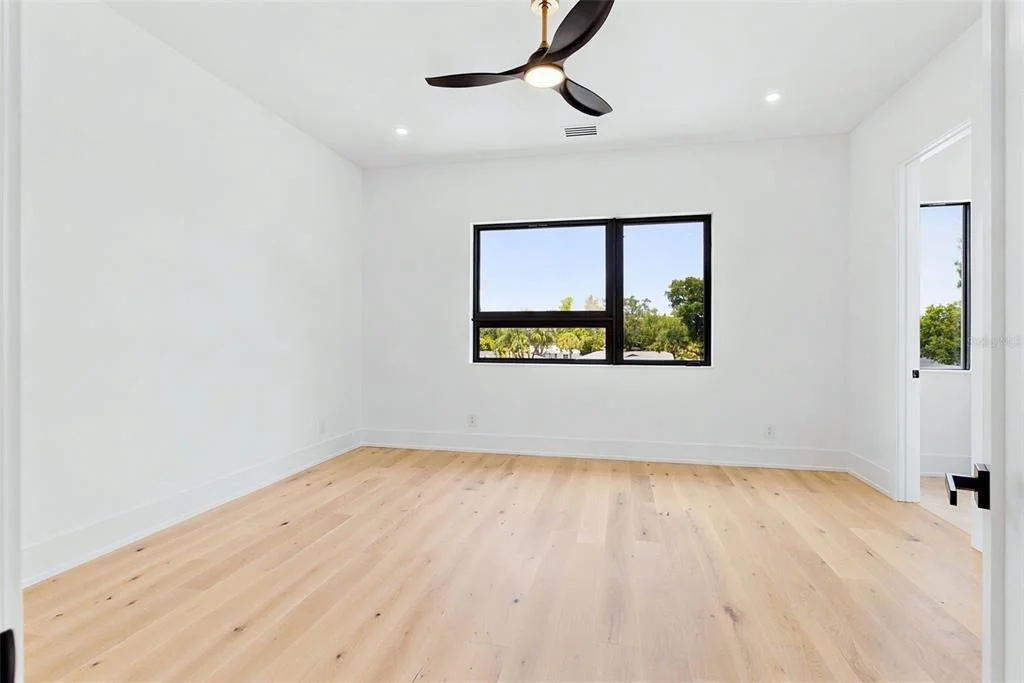 Photo of 1870 JASMINE DRIVE