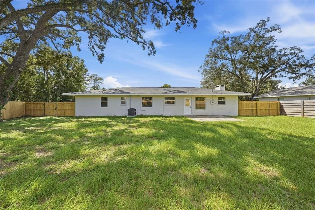 Photo of 141 SE 33RD AVENUE