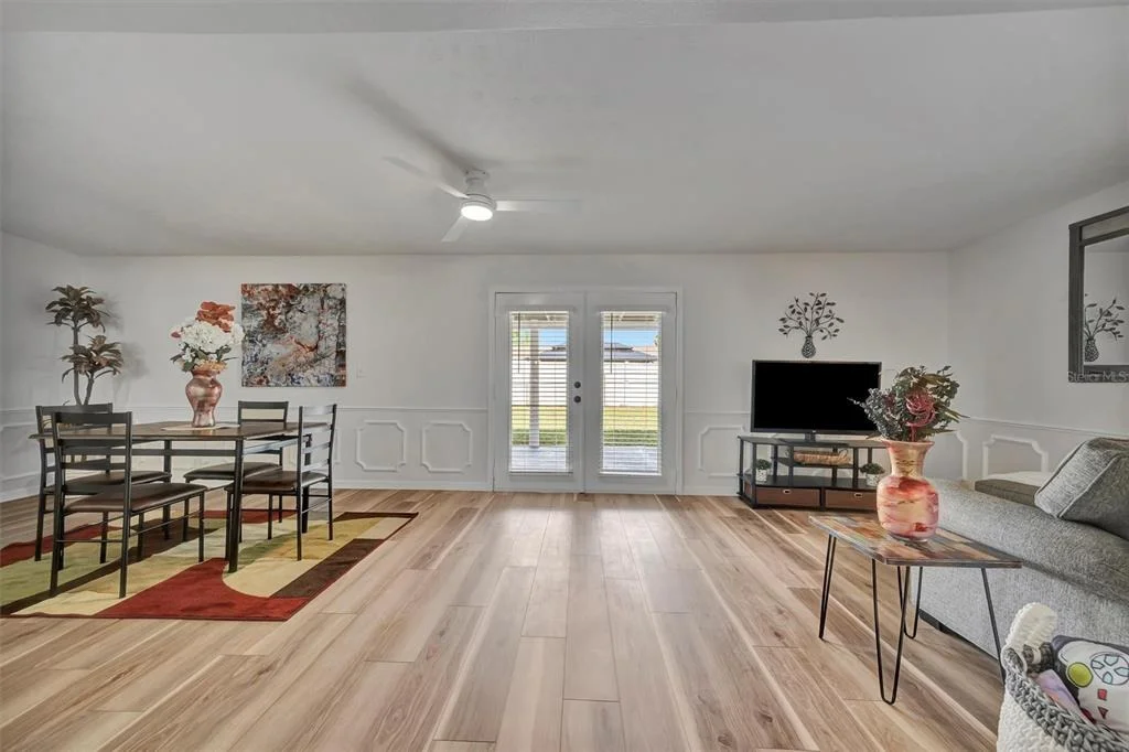 Photo of 6209 FLAMINGO DRIVE