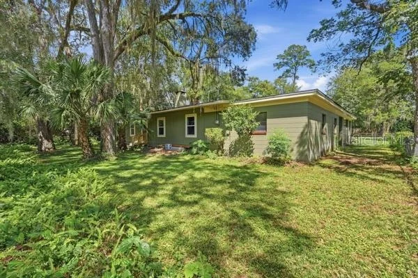 Photo of 3515 NW 7TH PLACE