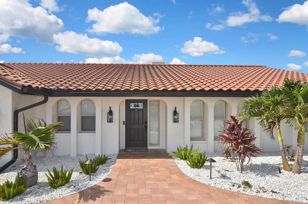 Photo of 429 DARLING DRIVE