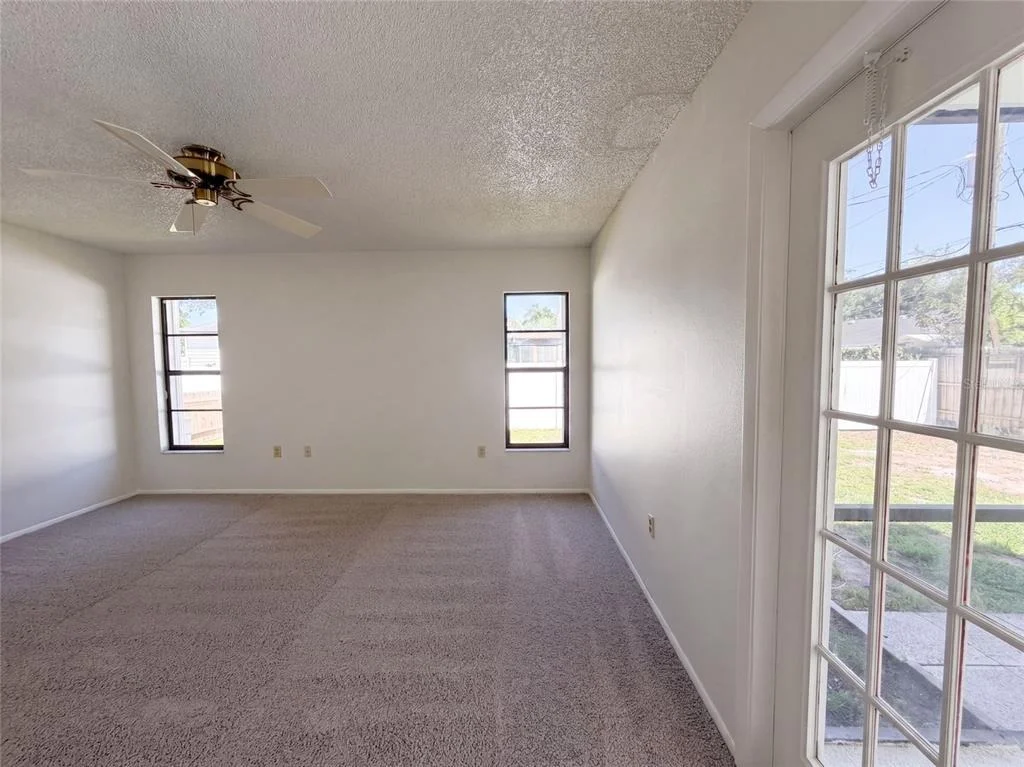 Photo of 391 HARVARD ROAD
