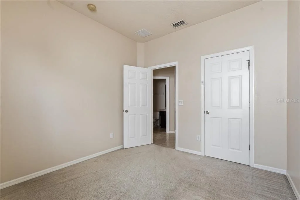Photo of 1268 SALISBURY DR