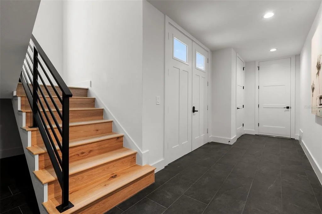 Photo of 597 BUTTONWOOD DRIVE