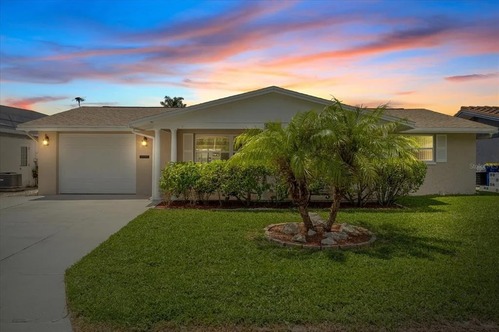 Photo of 4933 SHELL STREAM BOULEVARD