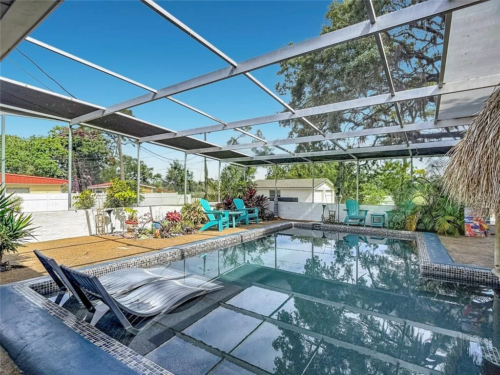 Photo of 5433 FRONT DRIVE