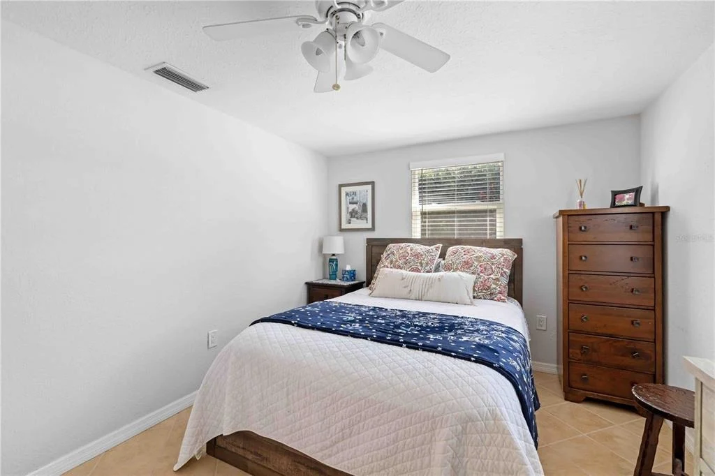 Photo of 3035 SHAMROCK DRIVE