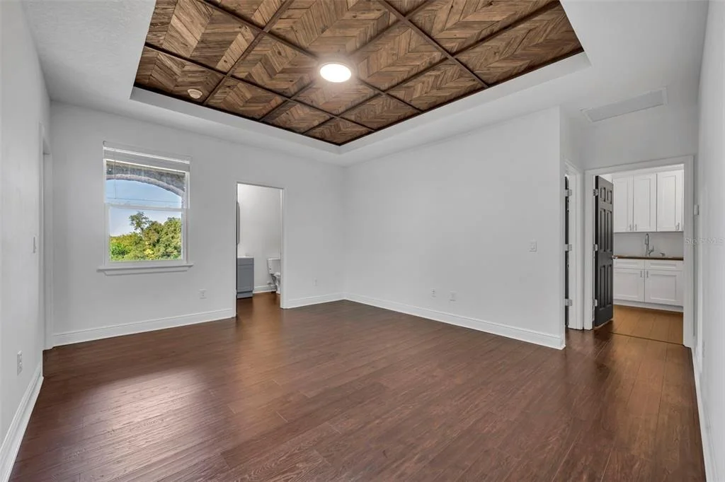 Photo of 2436 LAKEVIEW HEIGHTS