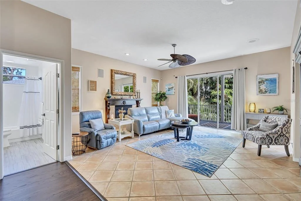 Photo of 760 SOUNDVIEW DRIVE