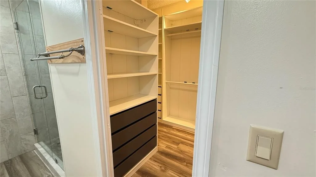 Photo of 10404 BRUSSELS DRIVE