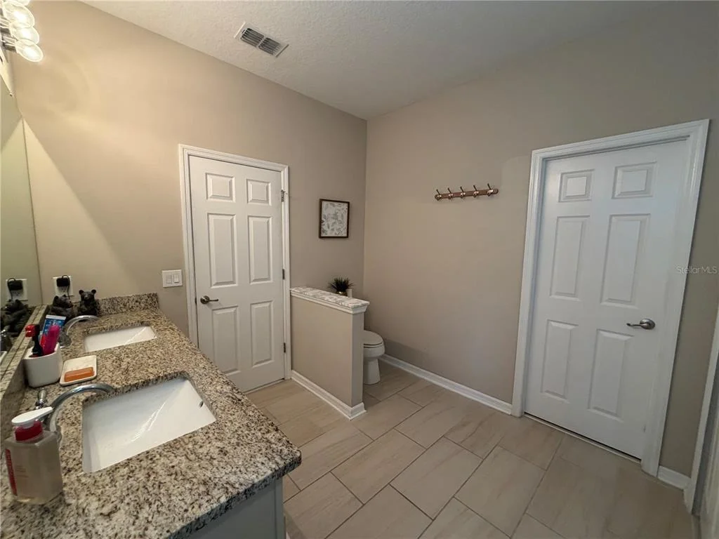Photo of 1834 CASTLETON DRIVE