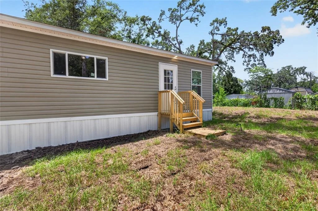 Photo of 17475 TAVERN ROAD