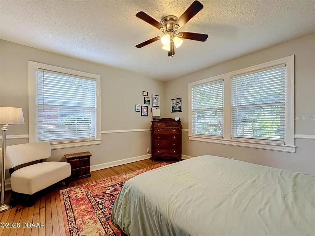 Photo of 2615 RIDGEWOOD ROAD