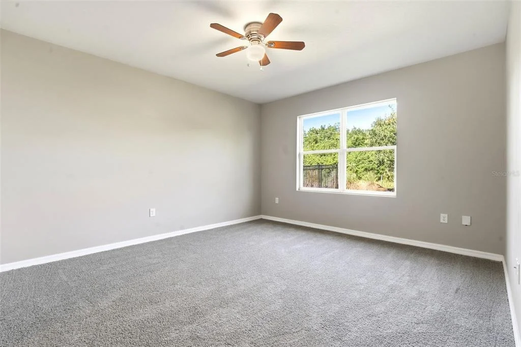 Photo of 895 LAZIO CIRCLE