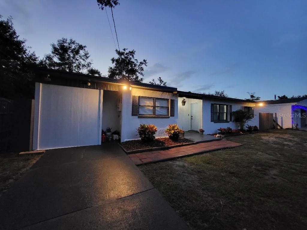 Photo of 995 EMERALD DRIVE
