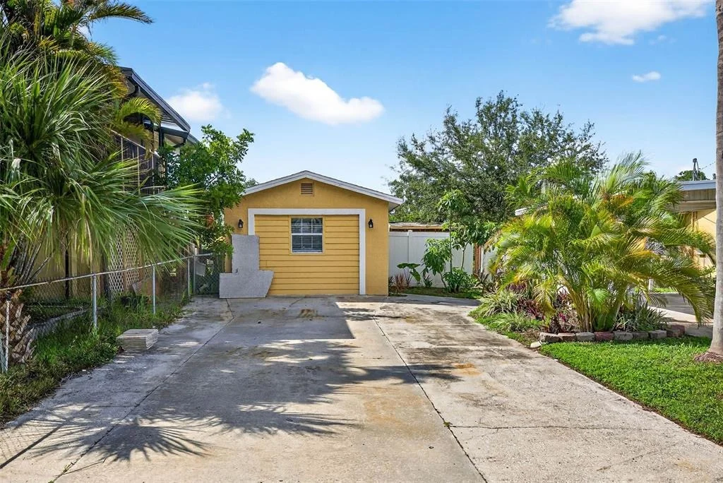 Photo of 3225 W SHELL POINT ROAD