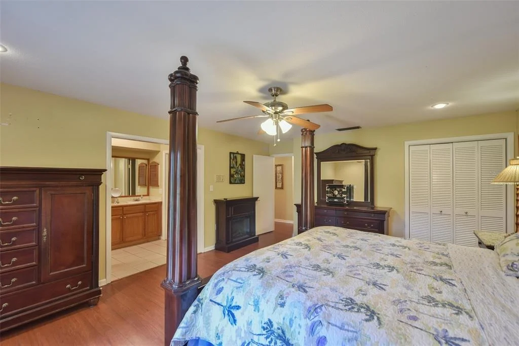Photo of 4243 SE 8TH STREET
