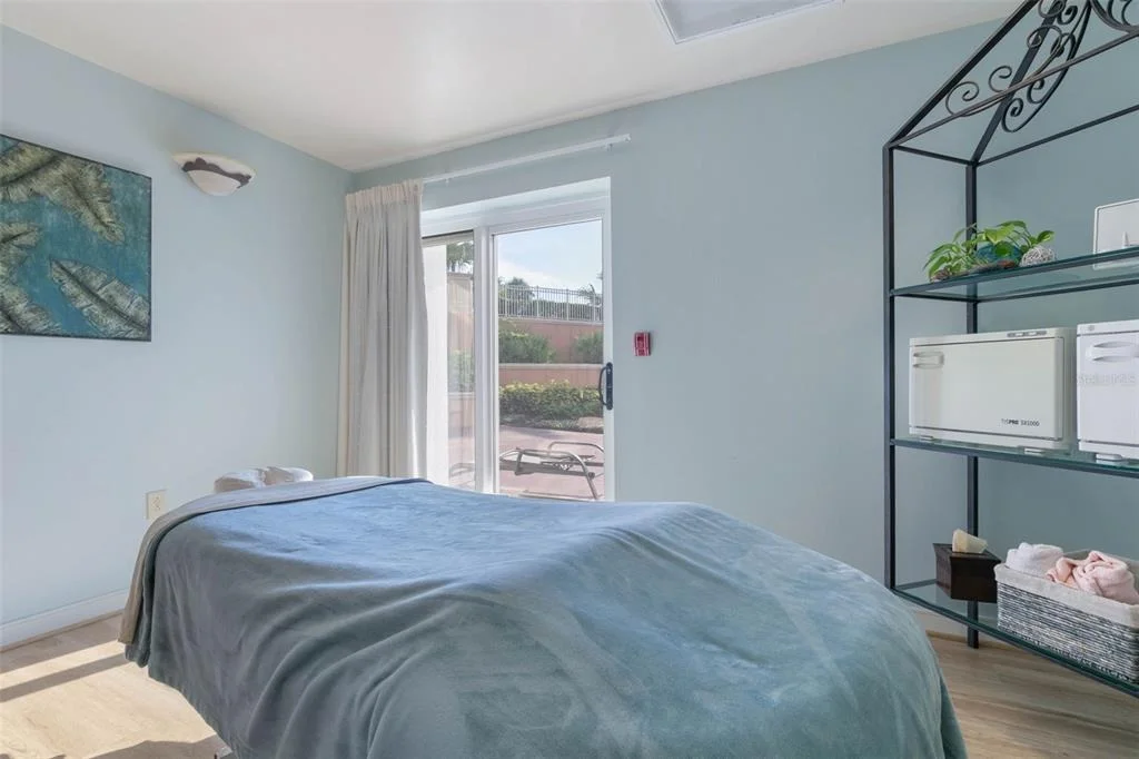 Photo of 356 OCEAN CREST DRIVE