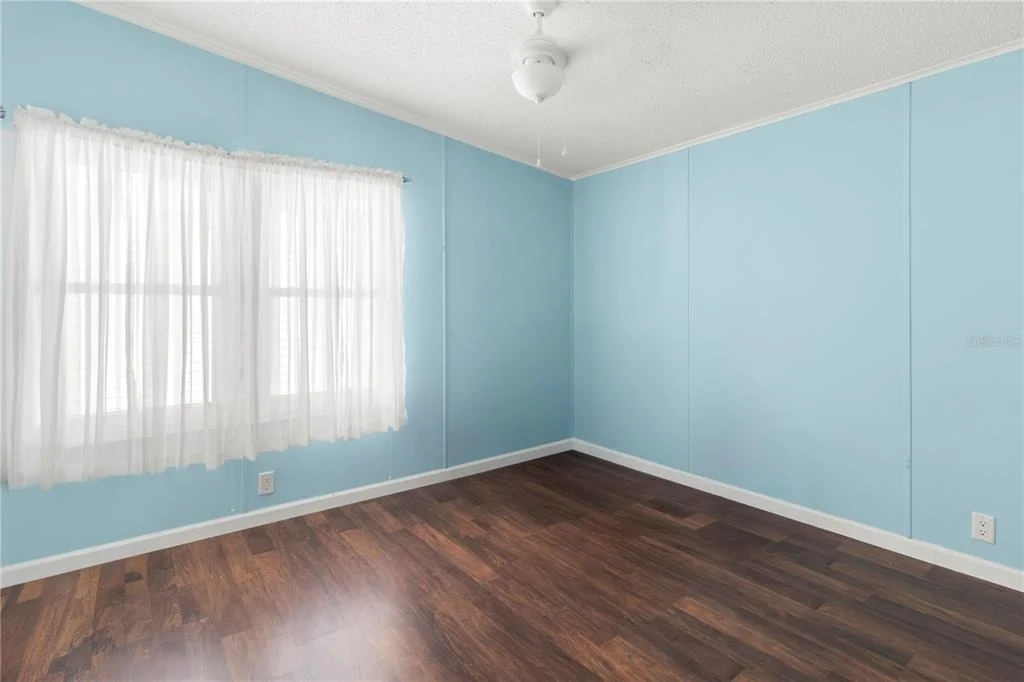 Photo of 190 NIGHTINGALE CIRCLE