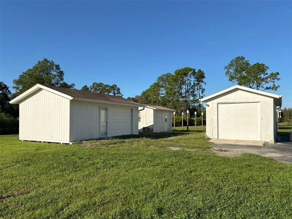 Photo of 2307 STATE ROAD 33