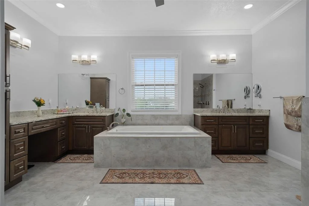 Photo of 9057 BALMORAL MEWS SQUARE
