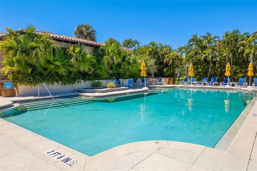 Photo of 560 HARBOR COVE CIRCLE