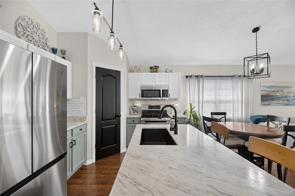 Photo of 7629 DEVONBRIDGE GARDEN WAY