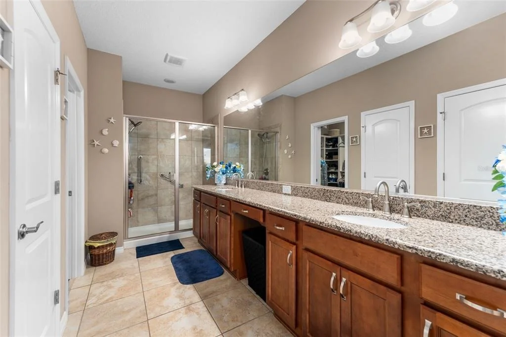 Photo of 5662 NW 40TH PL