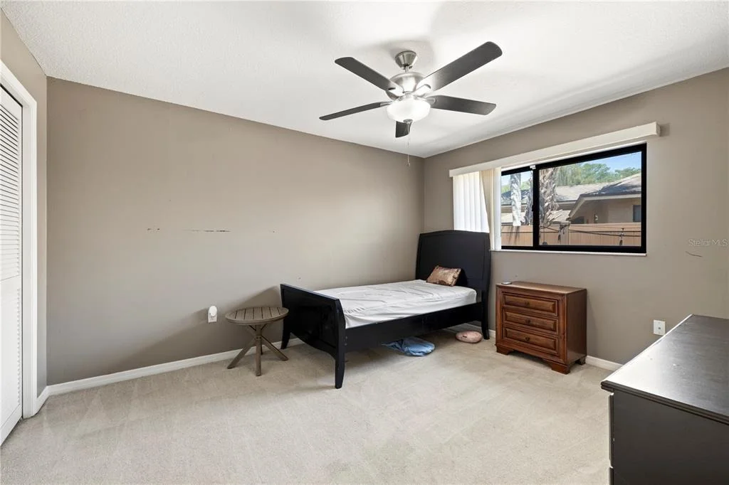 Photo of 14947 LAKE FOREST DRIVE