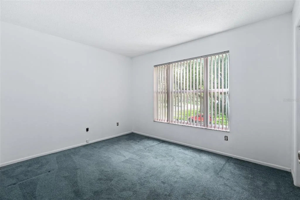 Photo of 5902 KENDREW DRIVE
