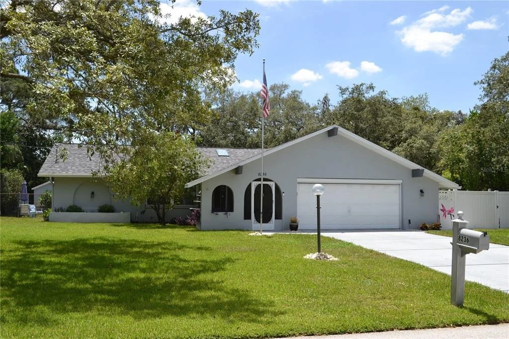 Photo of 8236 ANNAPOLIS ROAD
