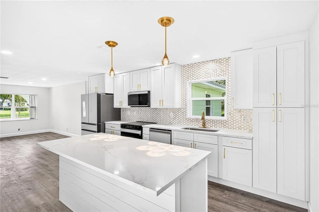 Photo of 5464 RIVERSIDE DRIVE