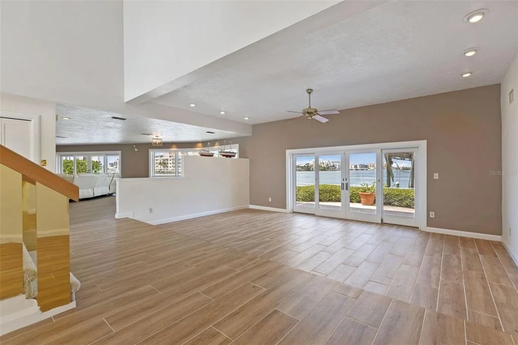 Photo of 290 BAYSIDE DRIVE