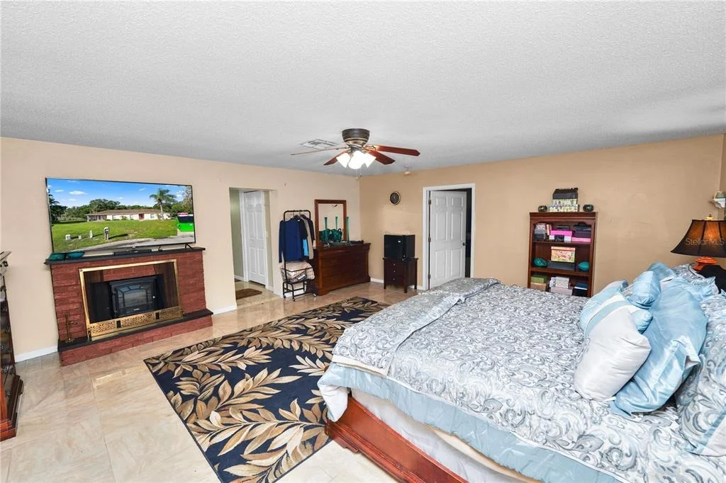 Photo of 1127 PINECREST DRIVE