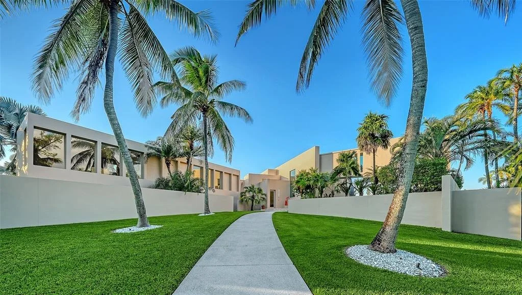 Photo of 6610 GULF OF MEXICO DRIVE