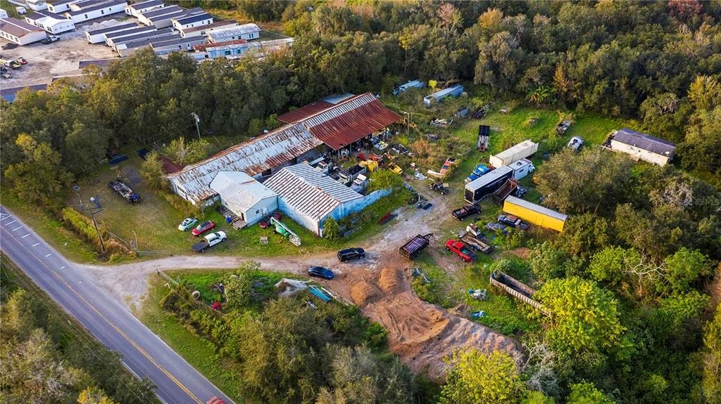 Photo of 15058 BALM ROAD