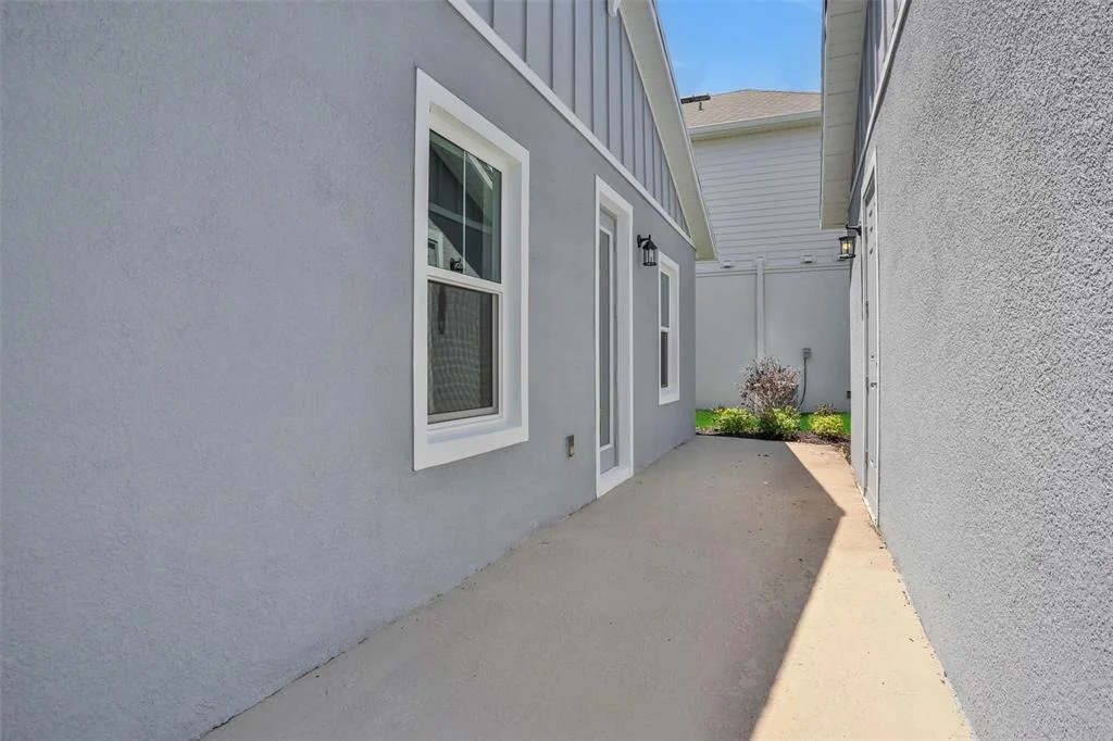 Photo of 9124 WALCOTT LANE