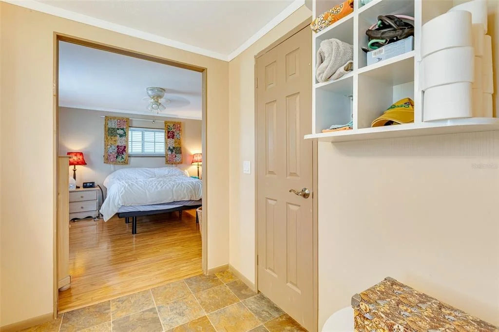 Photo of 412 VIVAR
