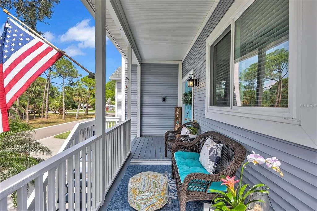 Photo of 760 SOUNDVIEW DRIVE