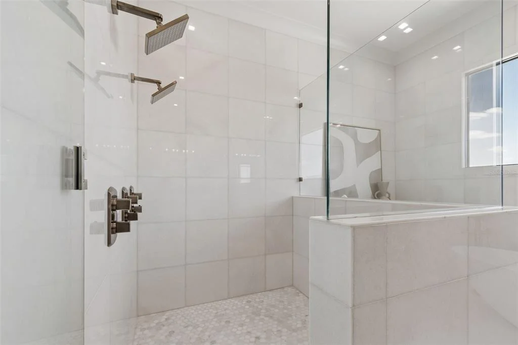 Photo of 236 HOWARD DRIVE