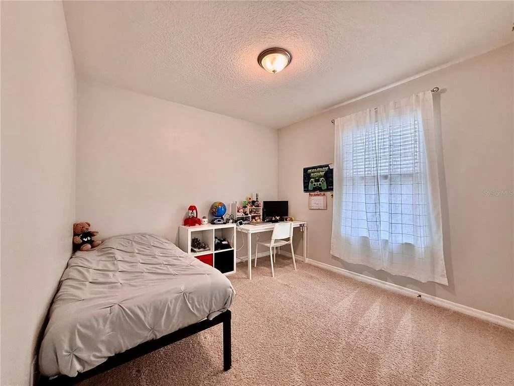 Photo of 17098 WATER SPRING BOULEVARD