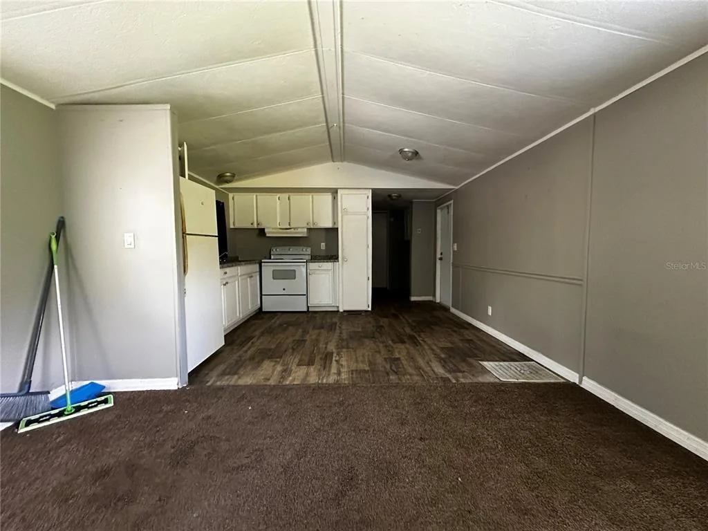 Photo of 418 N PINE STREET