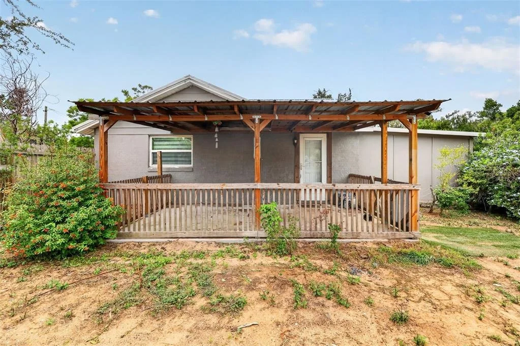 Photo of 1111 DORA AVENUE